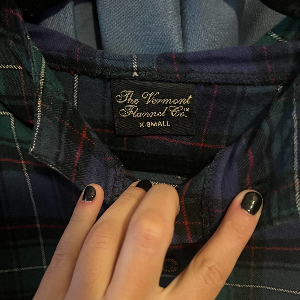 Vermont Flannel Hooded Flannel Pullover - Picture 3 of 7